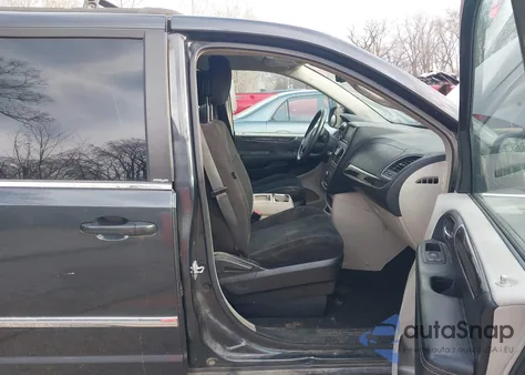 2012 Chrysler Town & Country Touring from USA, damaged, VIN 2C4RC1BGXCR126911